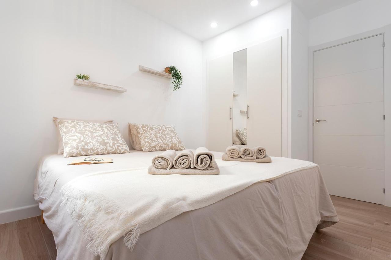 Malgi Apartment - Malaga City Centre Exterior photo